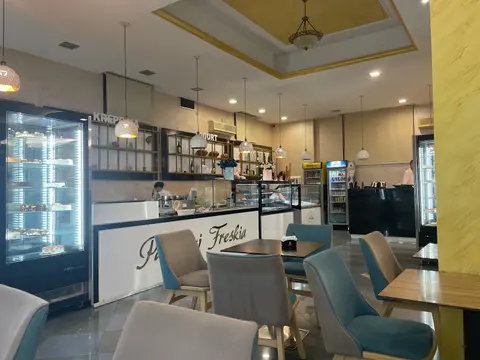 Pastiçeri Freskia