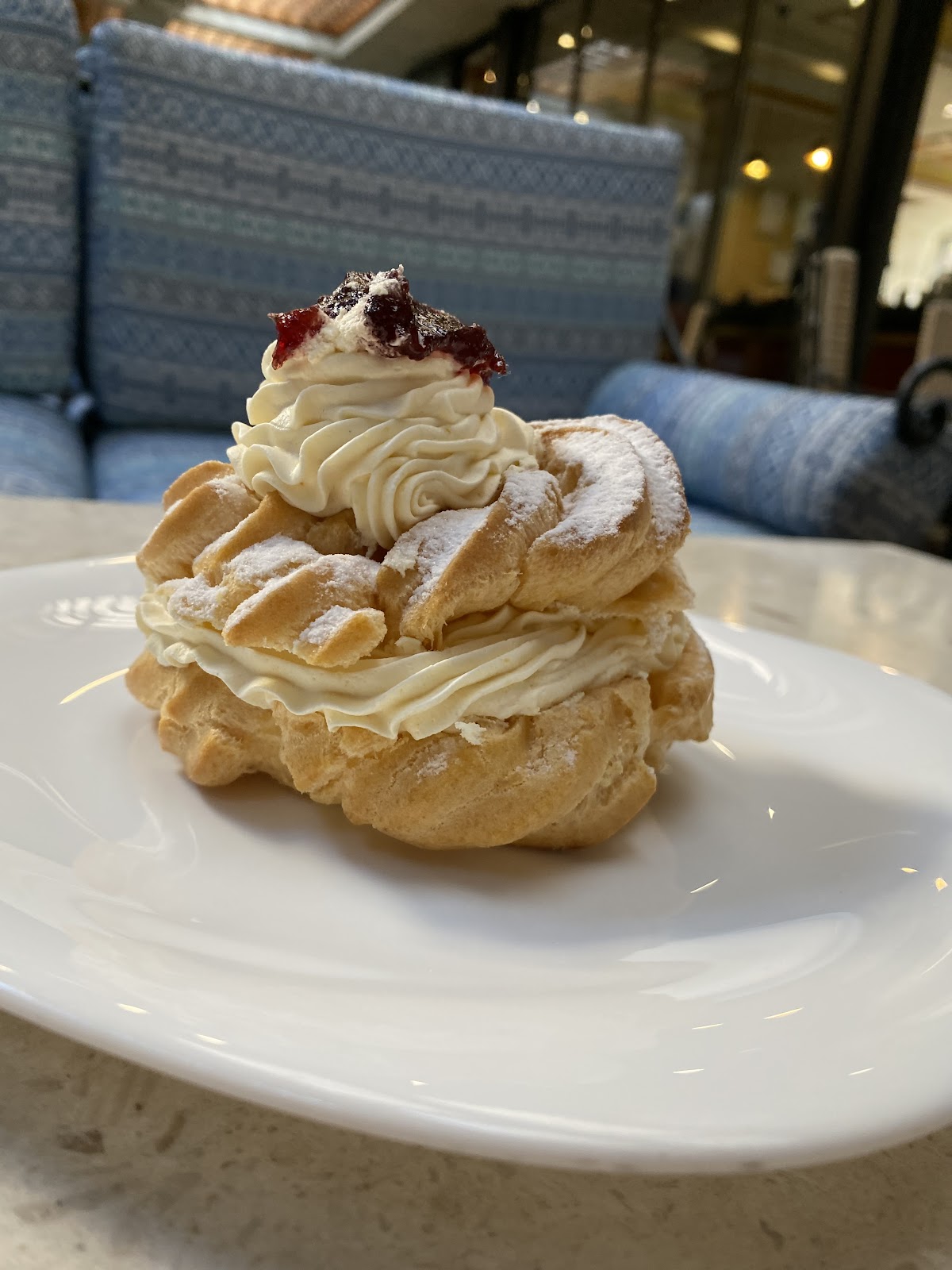 Pastiçeri Çollaku Desserts