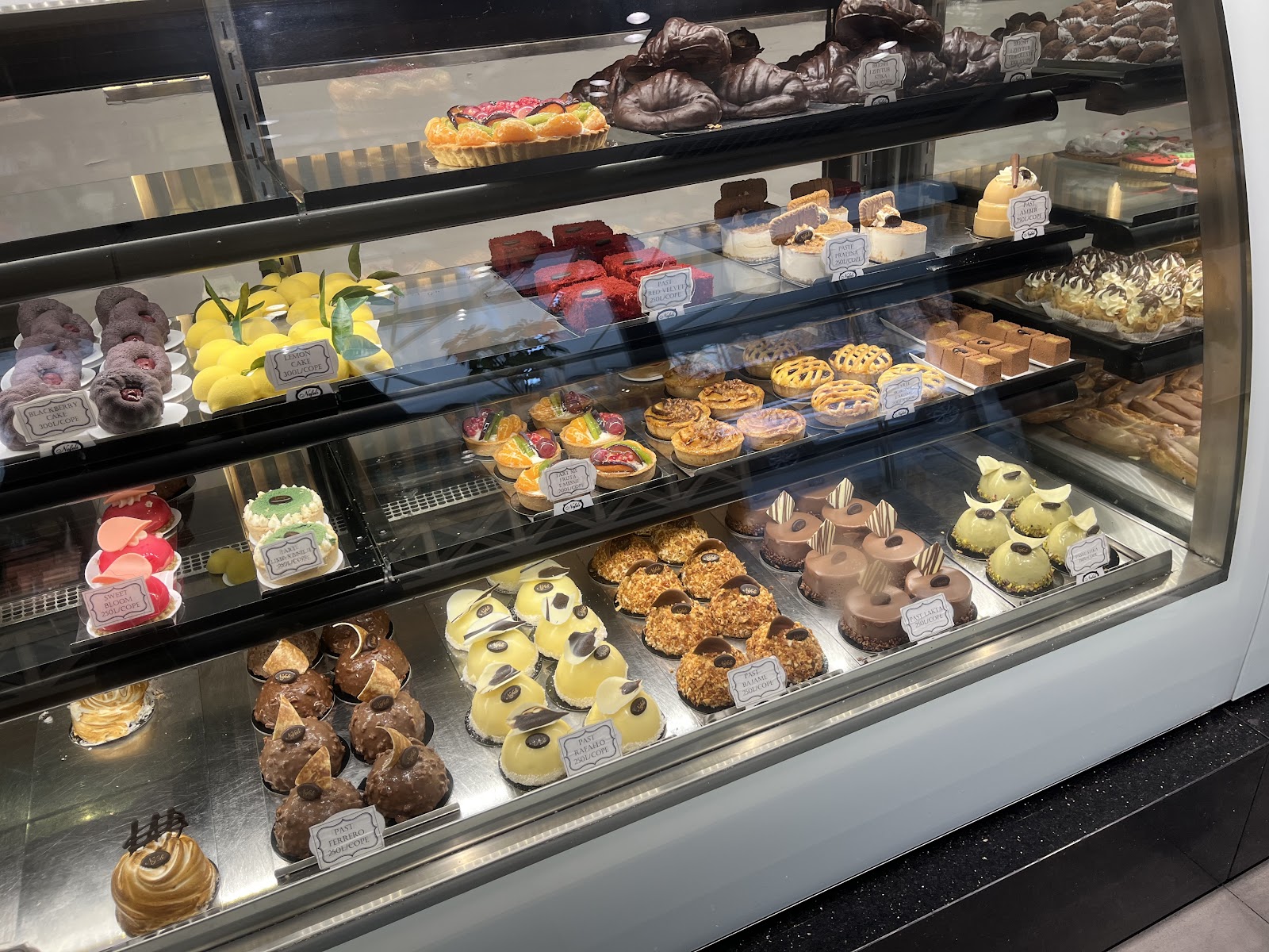 Pastiçeri Nefeli