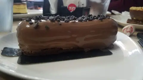 Bar & Pastiçeri Roi