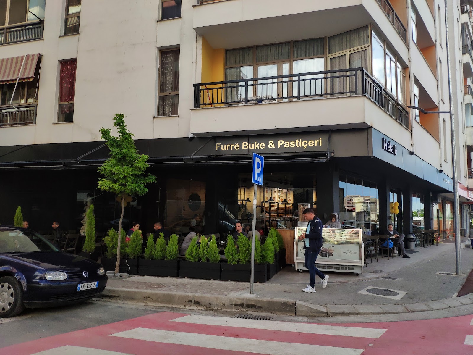 Pastry and Bakery Nela 6