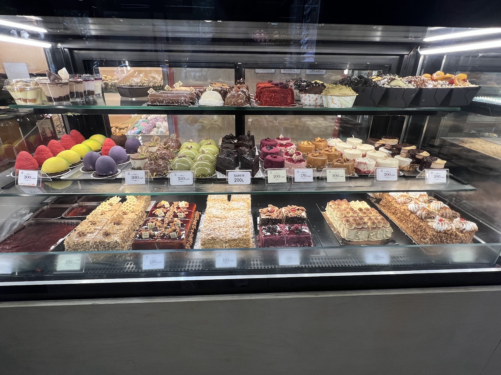Pastry and Bakery Nela 6