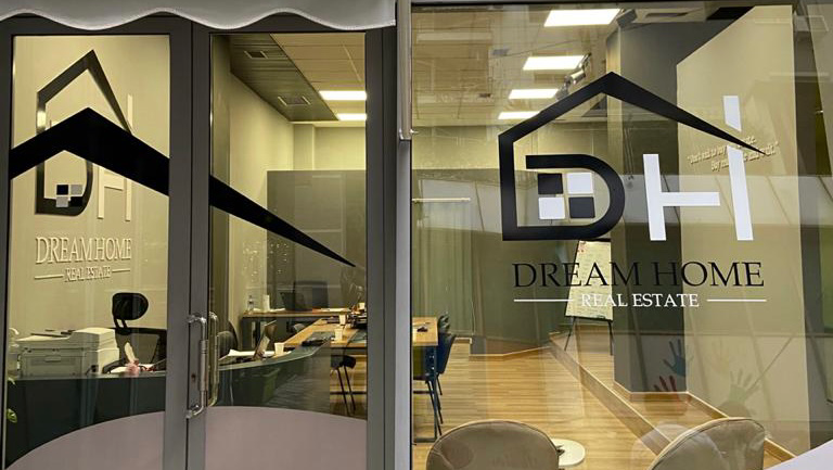 Agjenci Imobiliare Dream Home