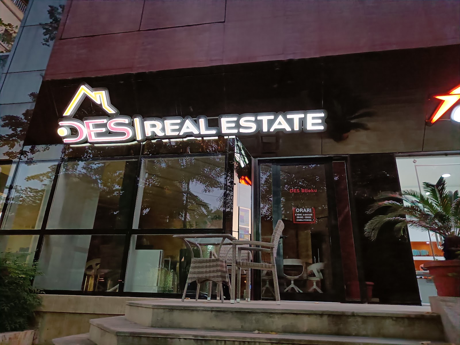DES Real Estate