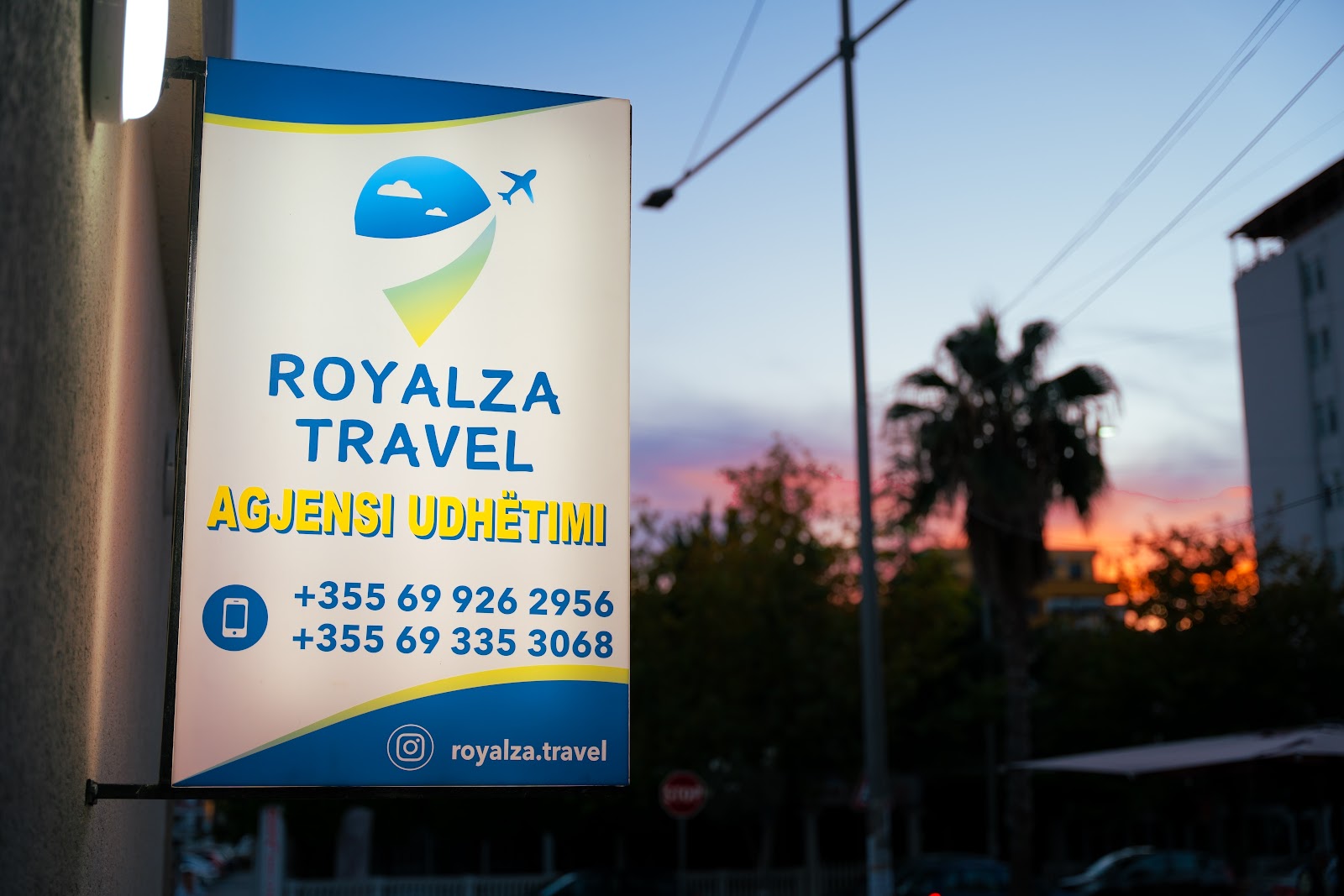 Royalza Travel