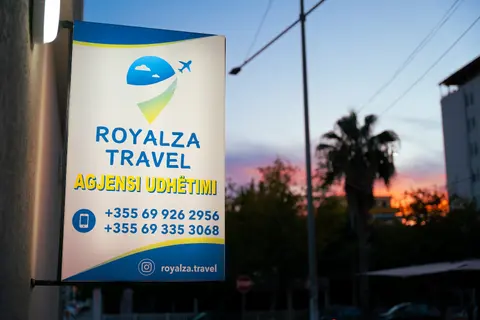 Royalza Travel