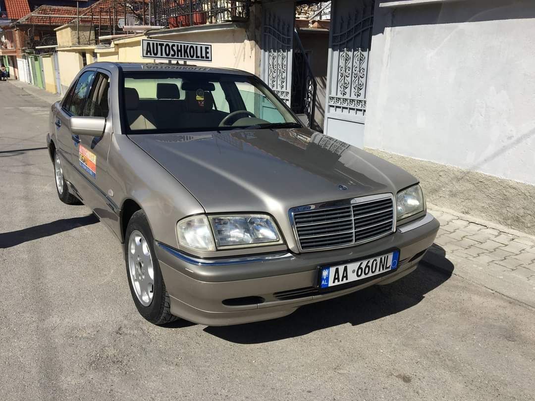 Autoshkolla Kuqali