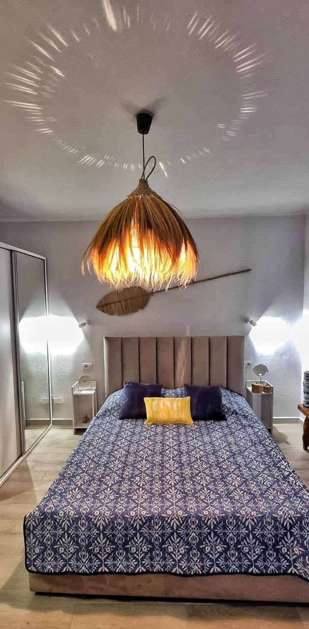 SHITET APARTAMENT Garsoniere me Ballkon Plazh  - 2