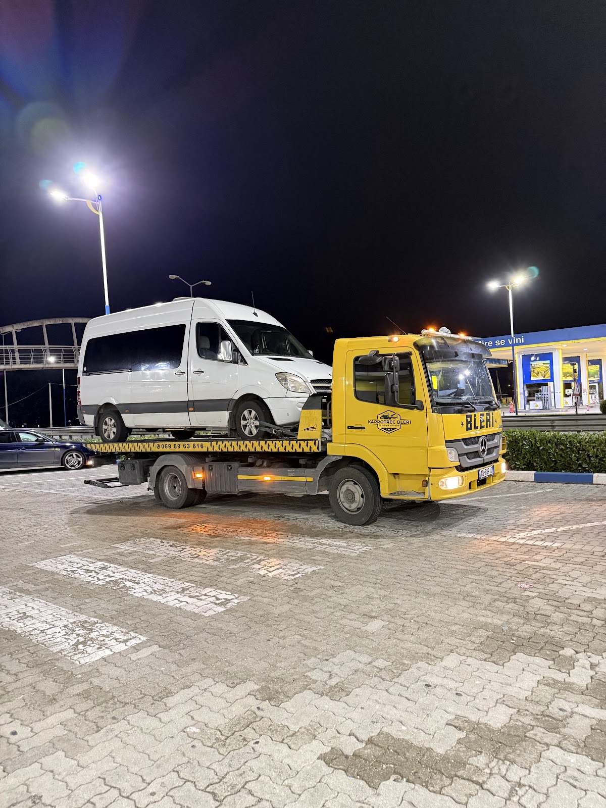 Karrotrec Lushnje 24/7 Bleri
