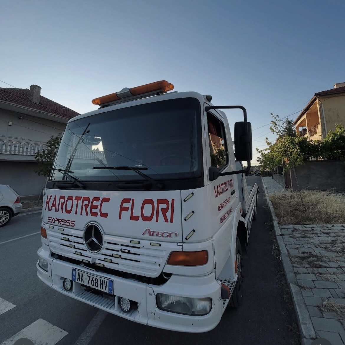 Karrotrec Flori Korçë