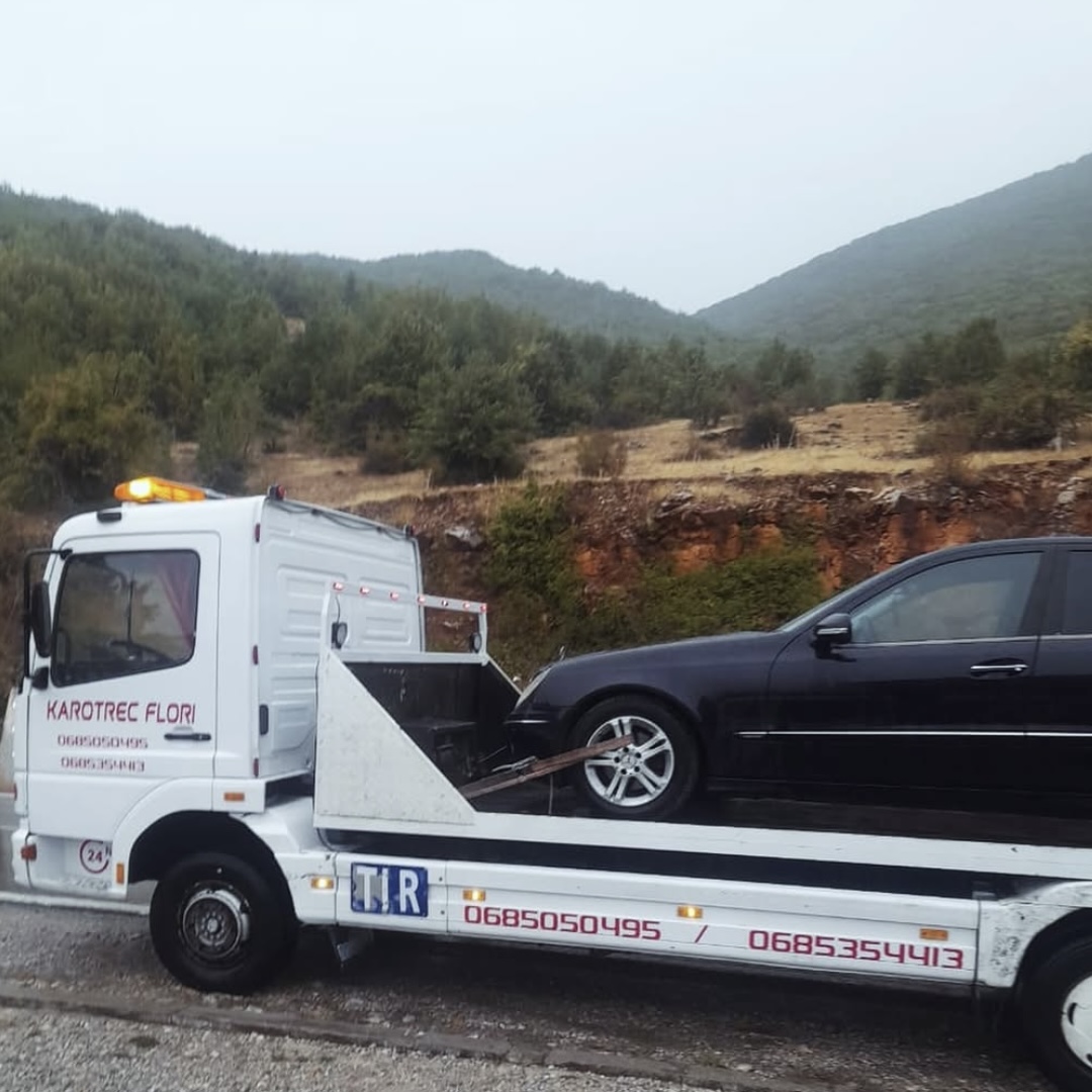 Karrotrec Flori Korçë