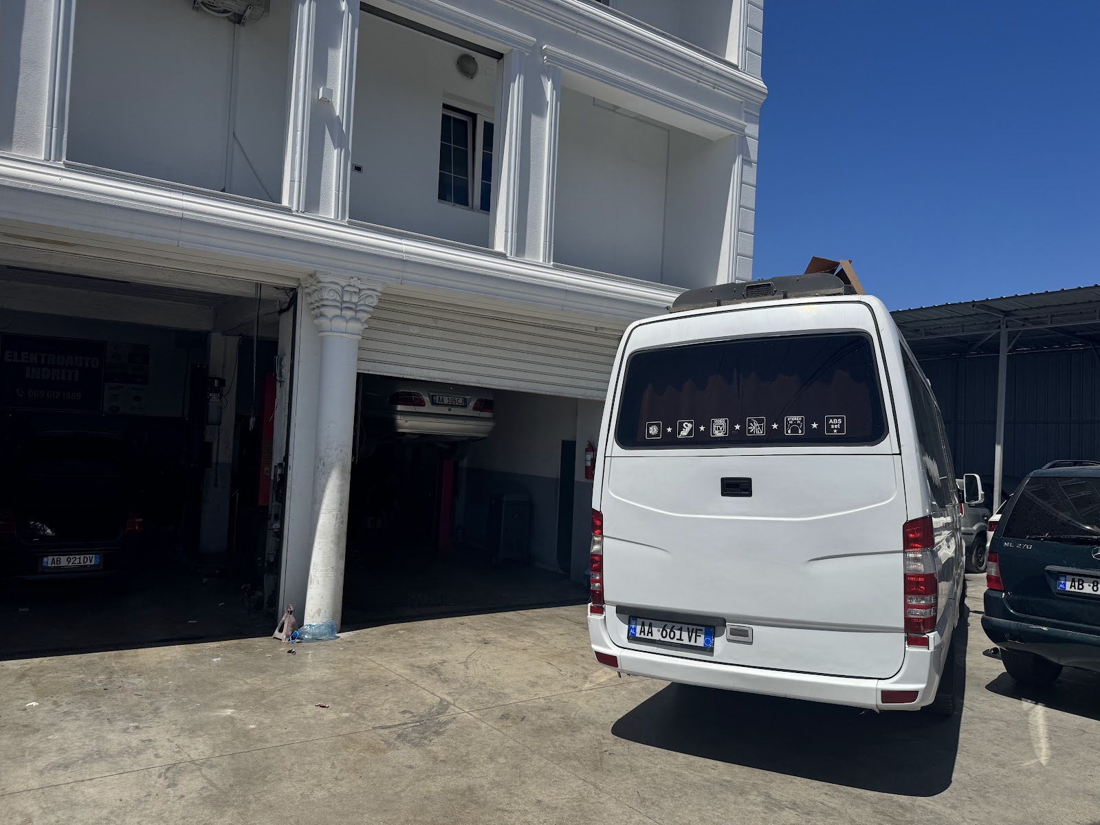 Elektroauto Indriti