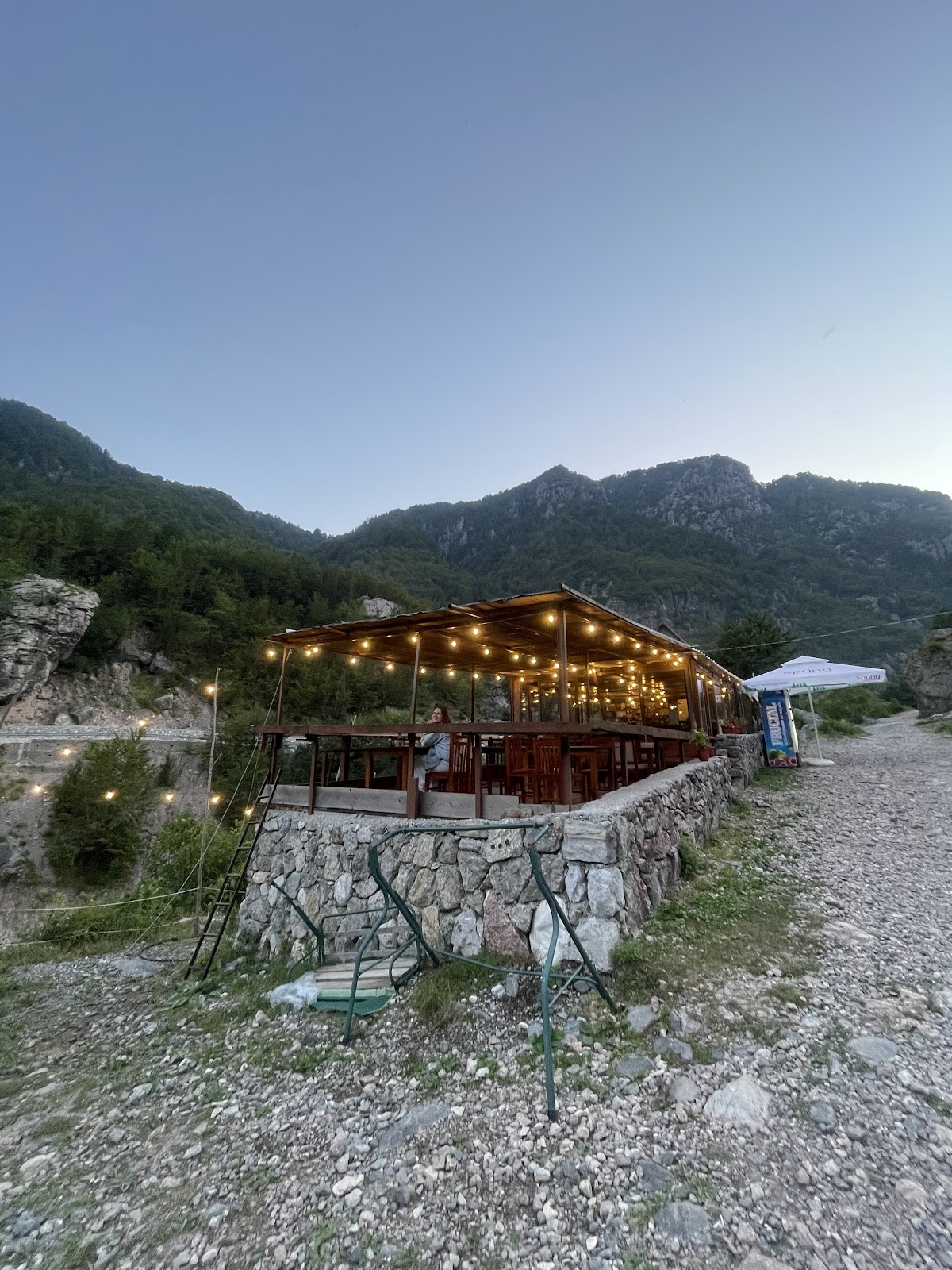 Bar restorant Preka
