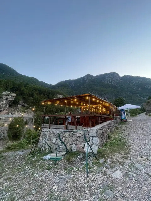 Bar restorant Preka