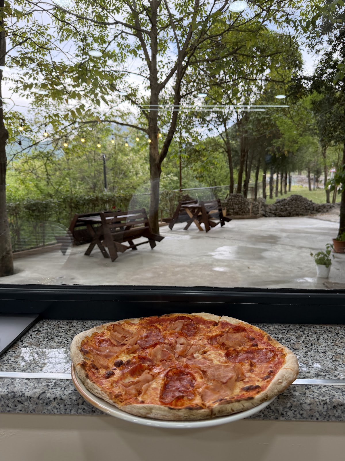 LA PIZZERIA DI KLEDI