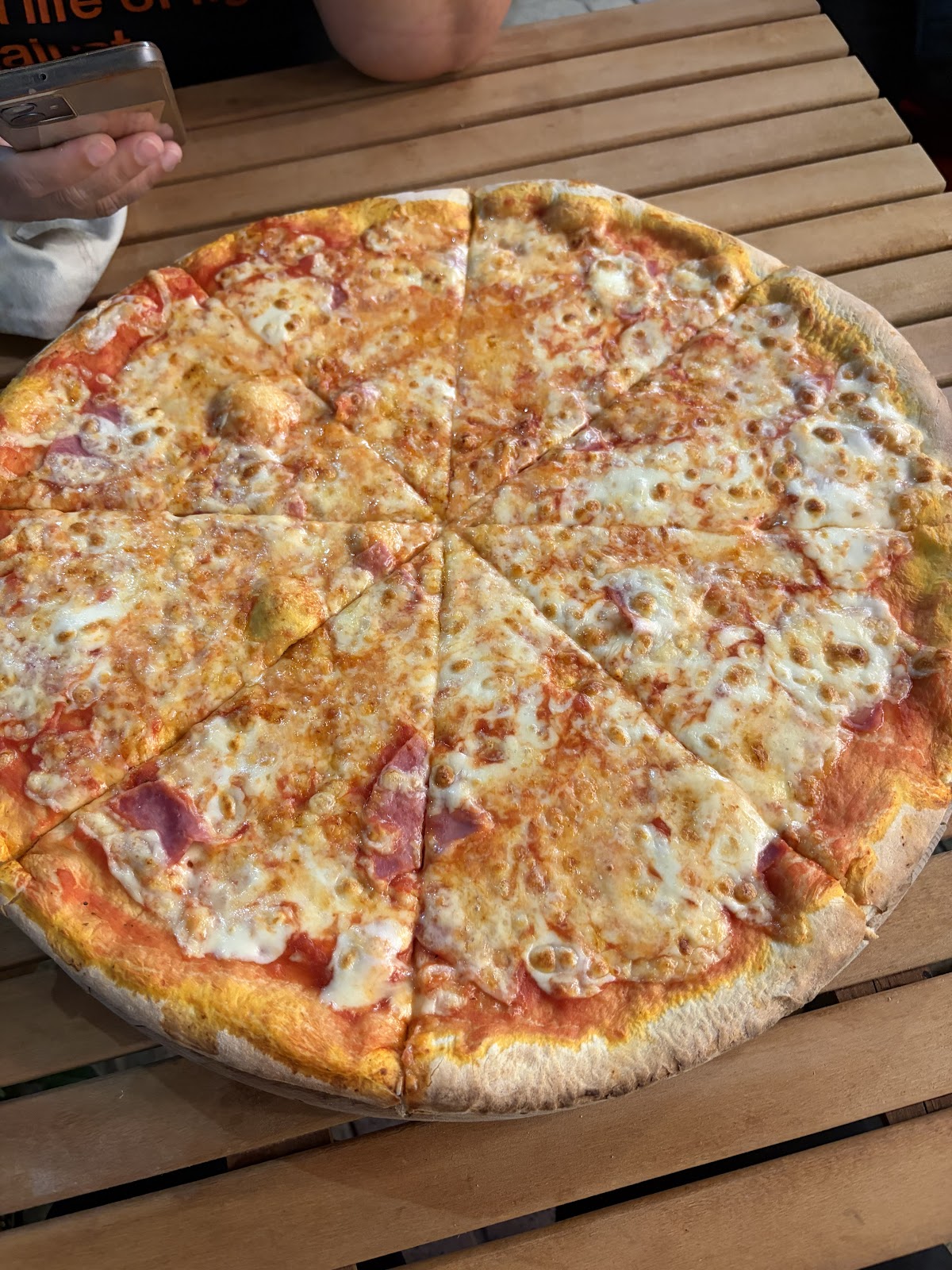Pizza Luna 2
