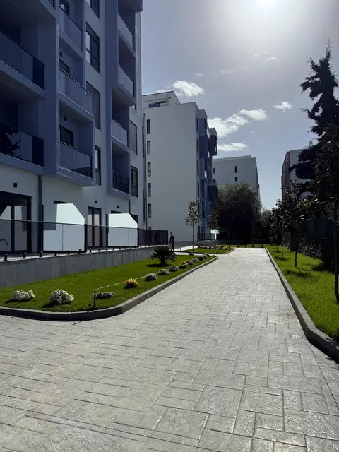 Adriatic Garden Residence by KamberiConstruction