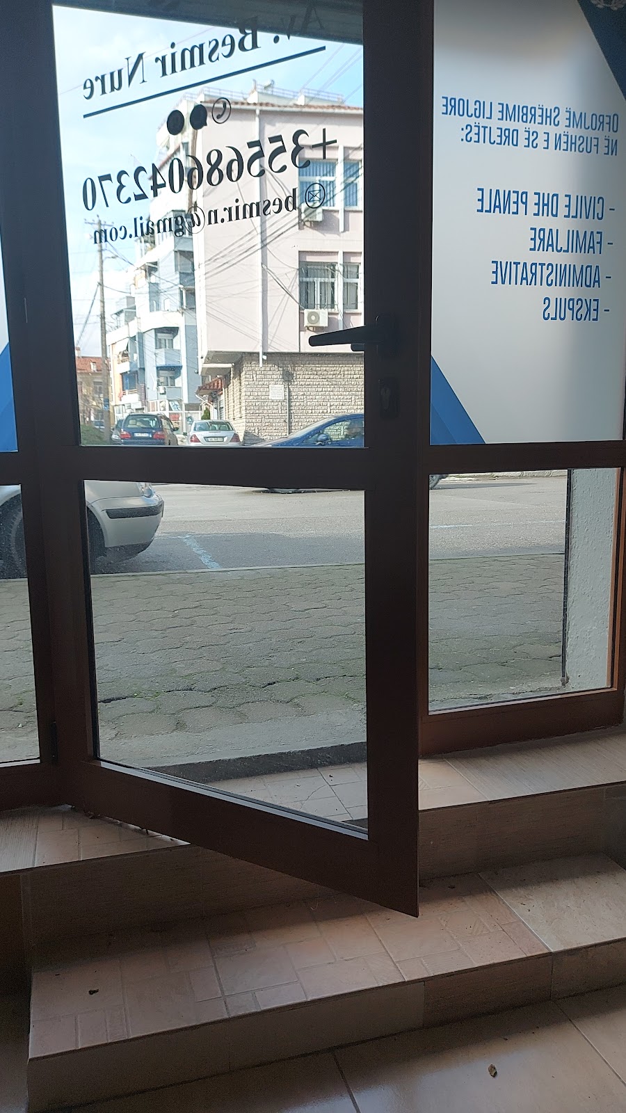 Avokat në Korçë - Besmir Nure
