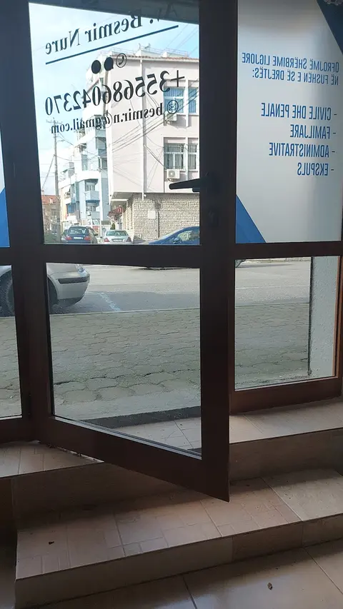 Avokat në Korçë - Besmir Nure