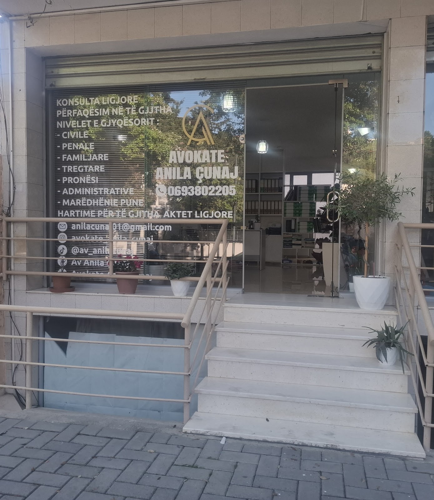 Avokate Anila Çunaj