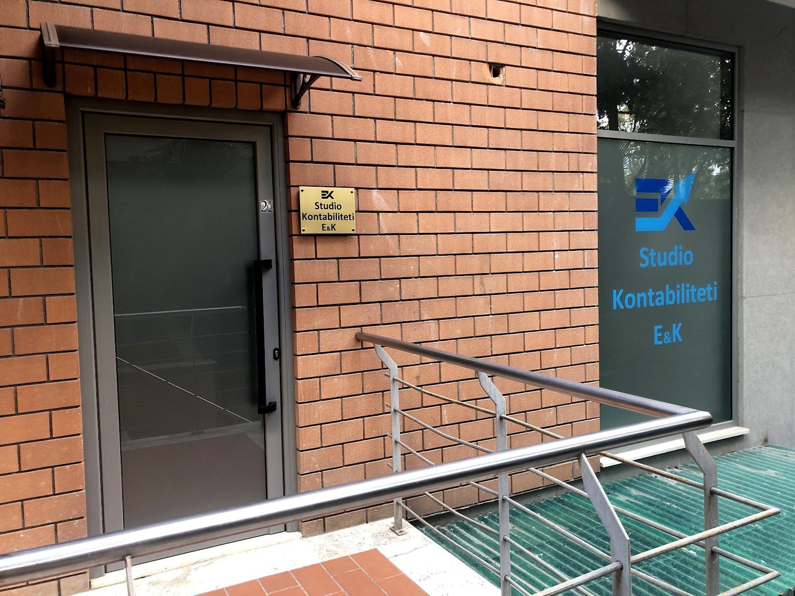 Studio Kontabiliteti E&K