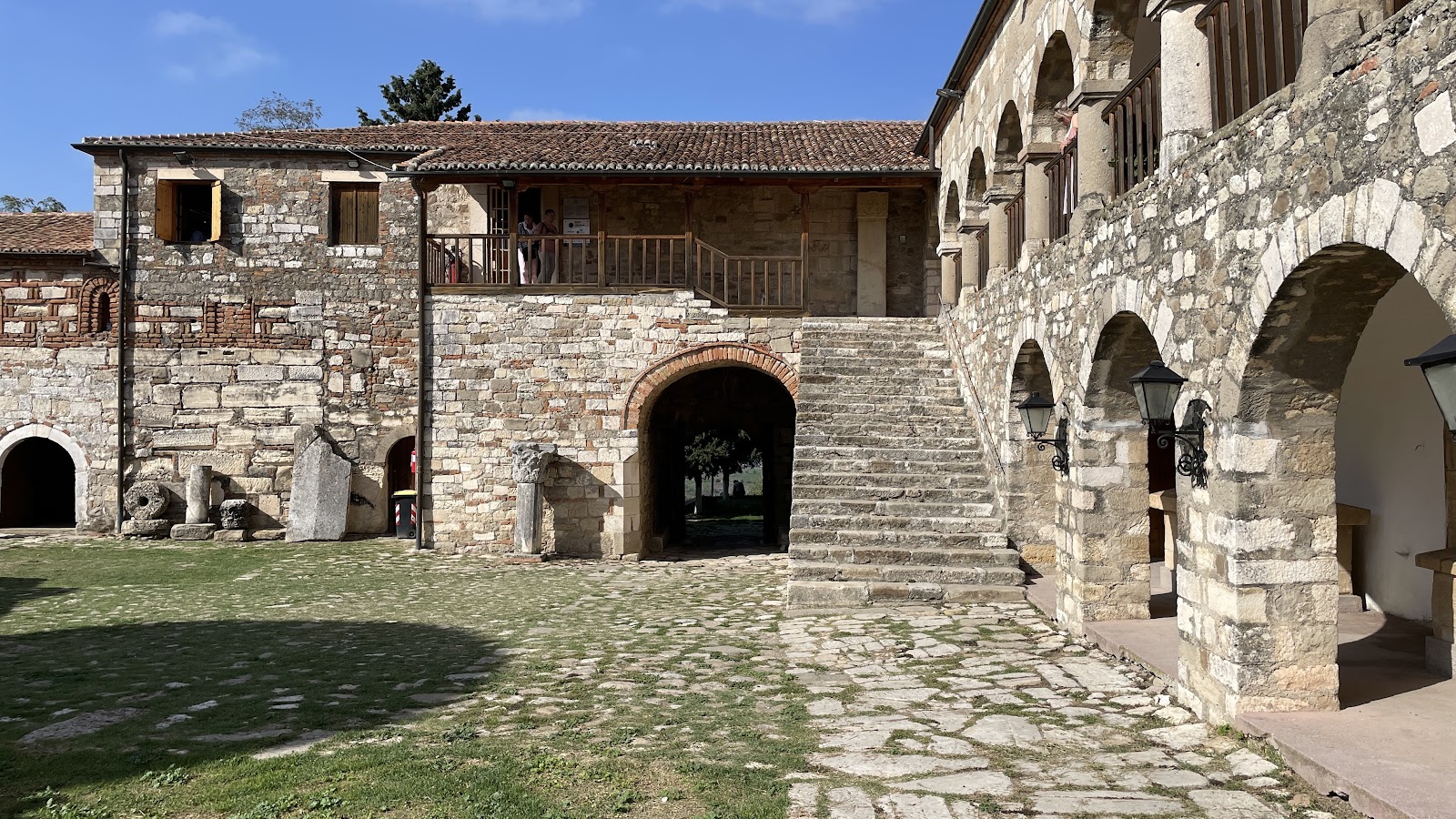 Apollonia
