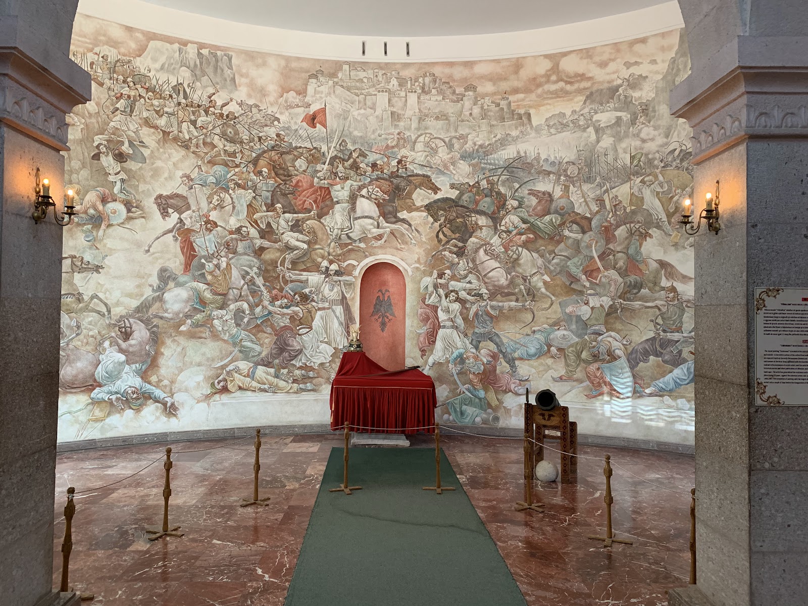 Muzeu Kombëtar "Gjergj Kastrioti Skënderbeu"