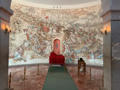Muzeu Kombëtar "Gjergj Kastrioti Skënderbeu"