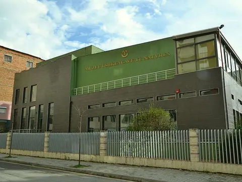 Muzeu i Shkencave të Natyrës “Sabiha Kasimati”