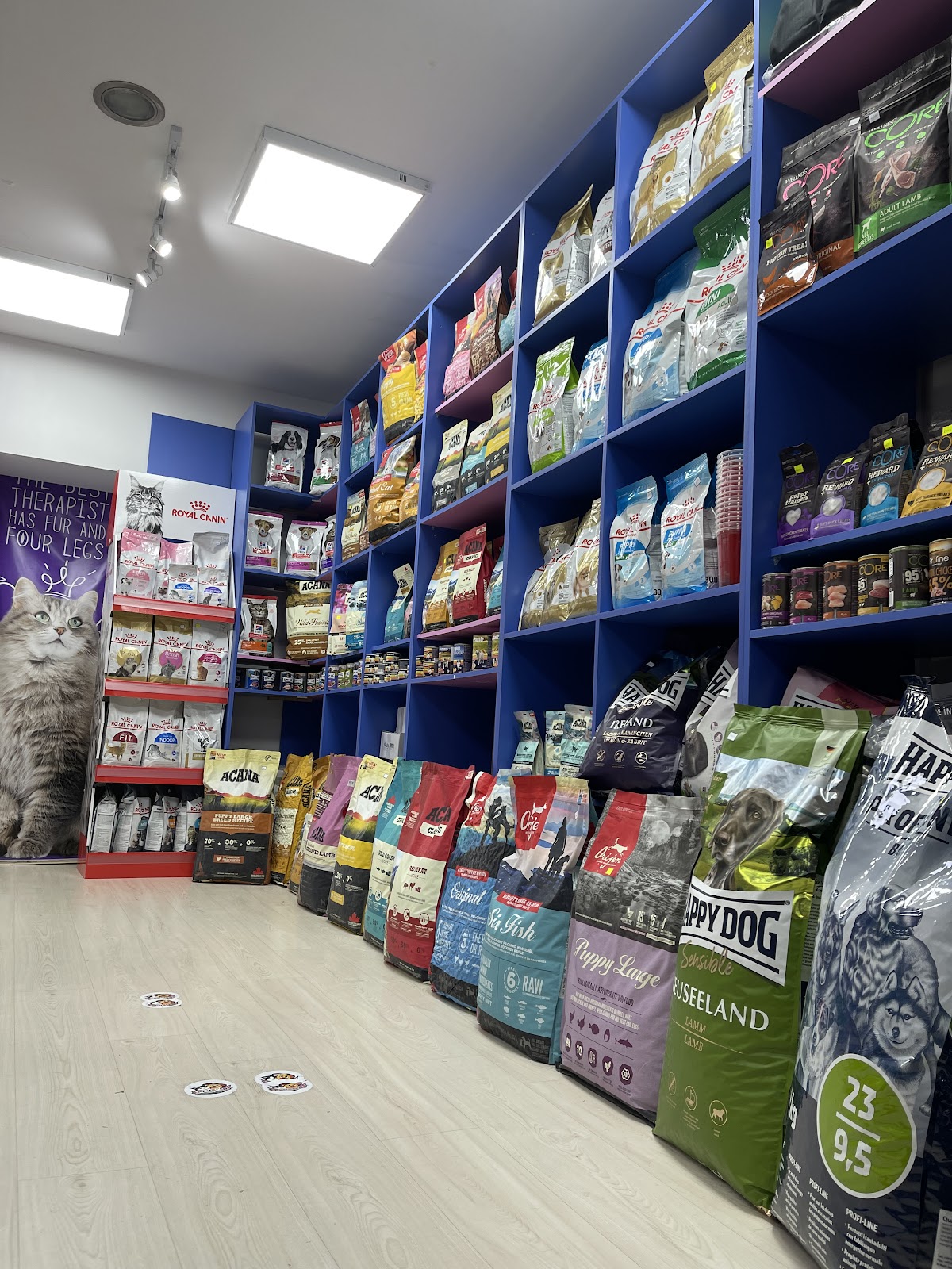 Plusito Pet Shop Tirane Bllok