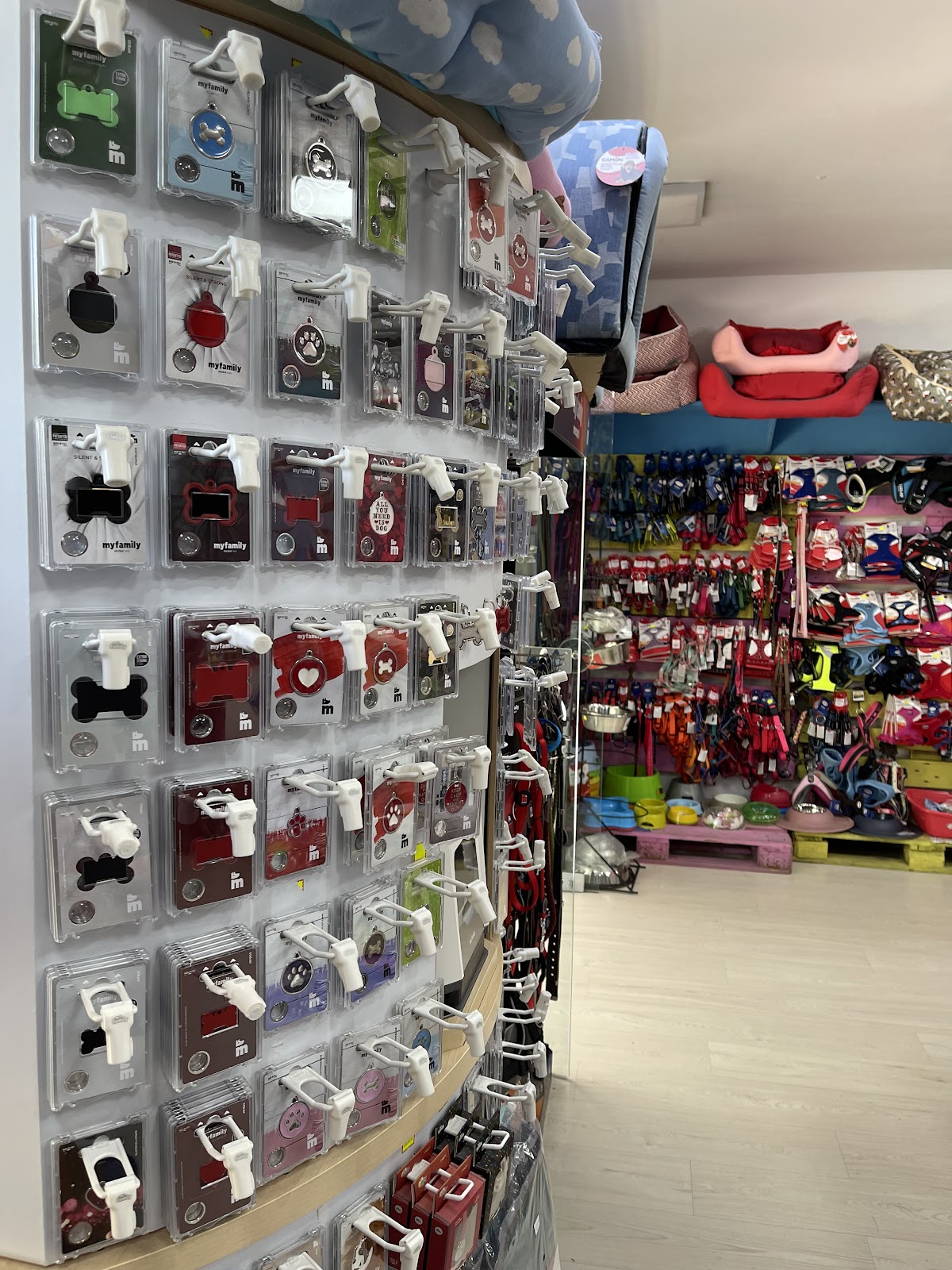 Plusito Pet Shop Tirane Bllok