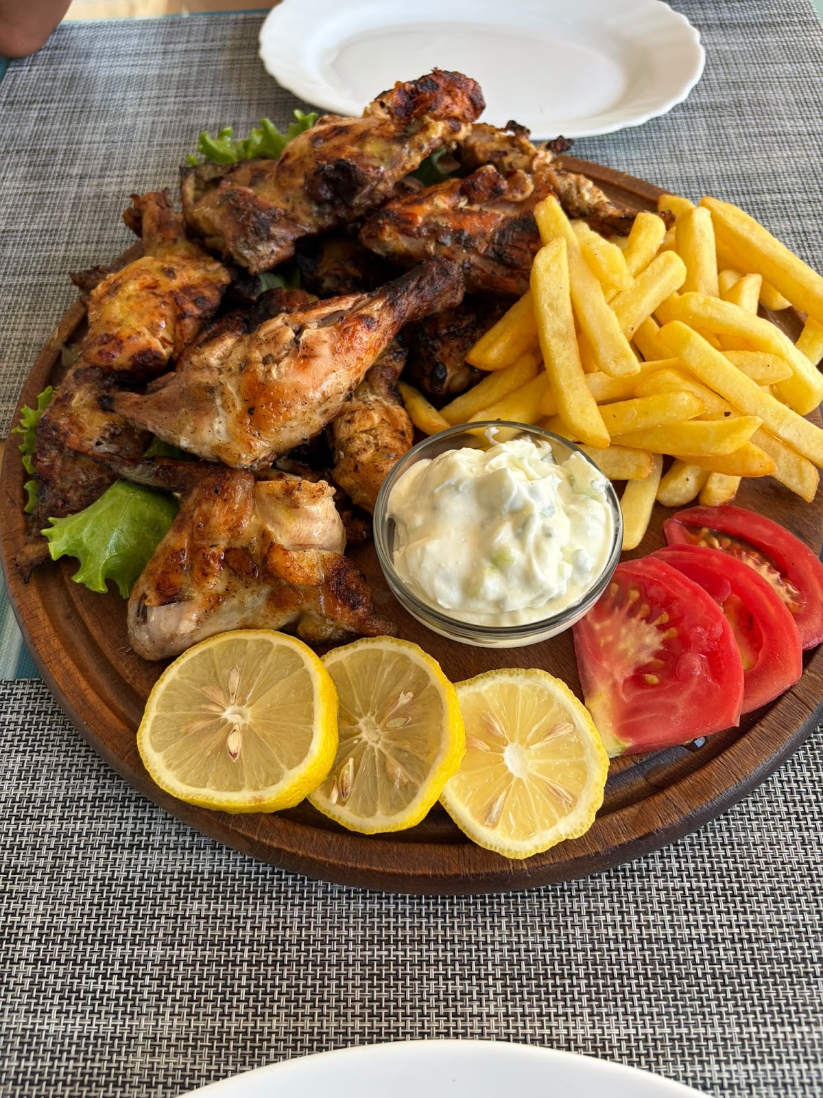 Bro's Fast Food (Halal)