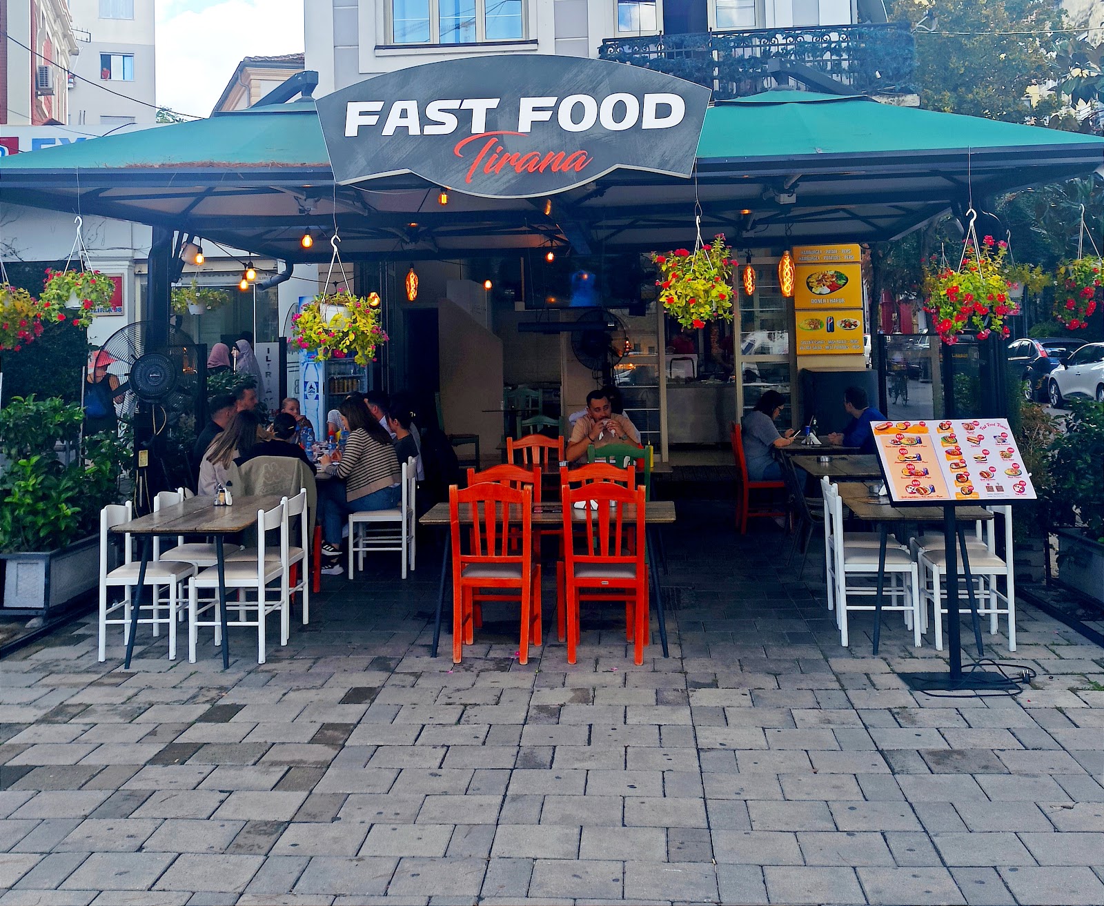 Fast Food Tirana