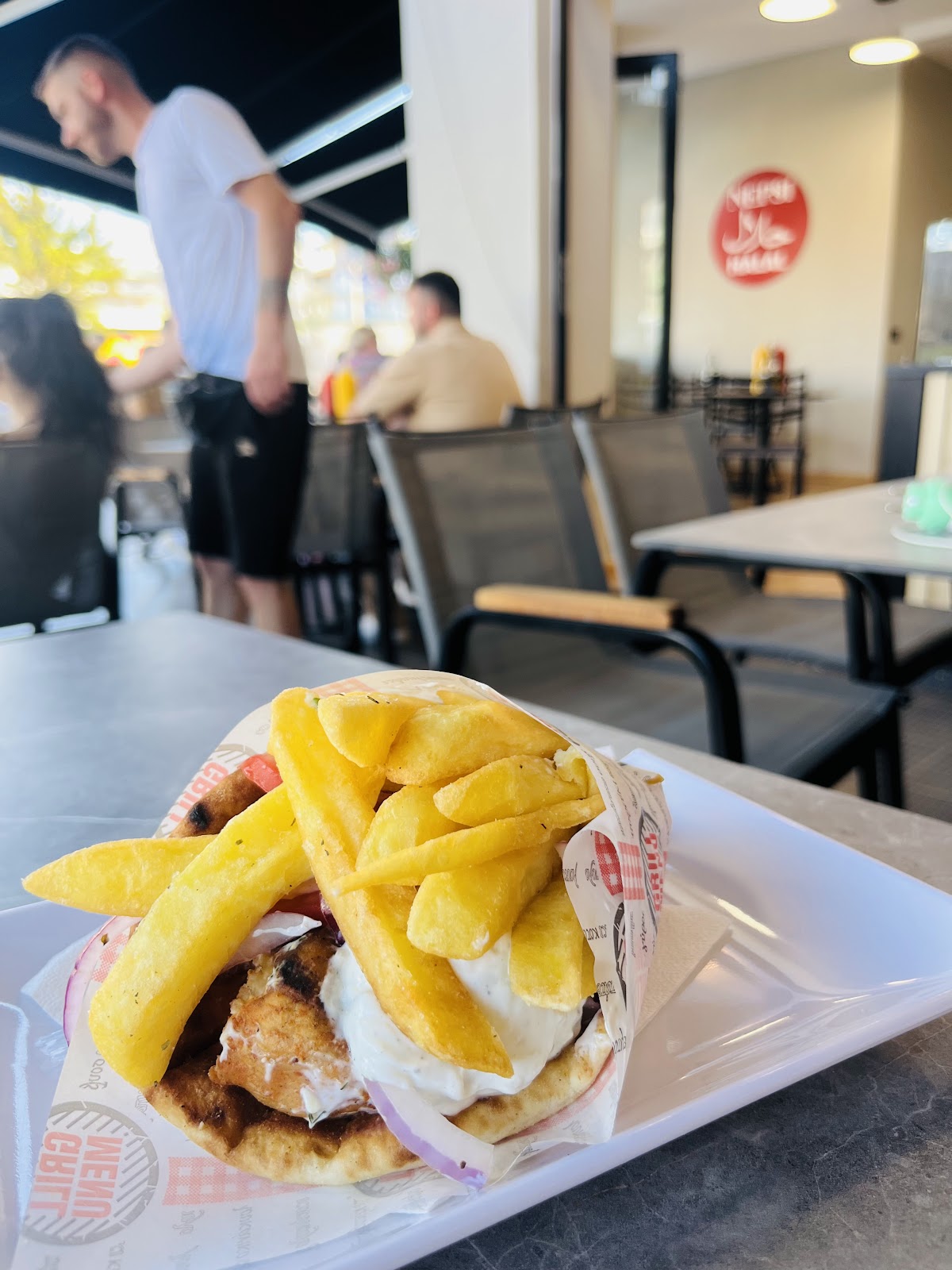Fast Food & Grill Nepsi (halal)- Ksamil