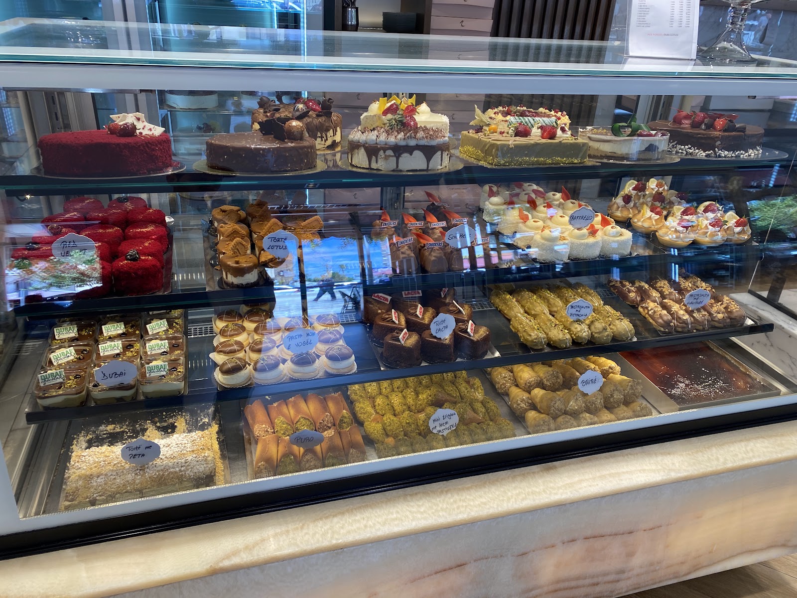 Pastiçeri Pelikan Plazh