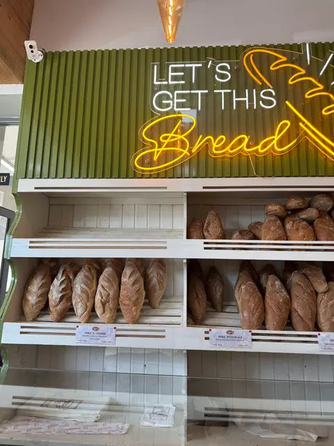 “Barba Niko” Pastry & Bakery