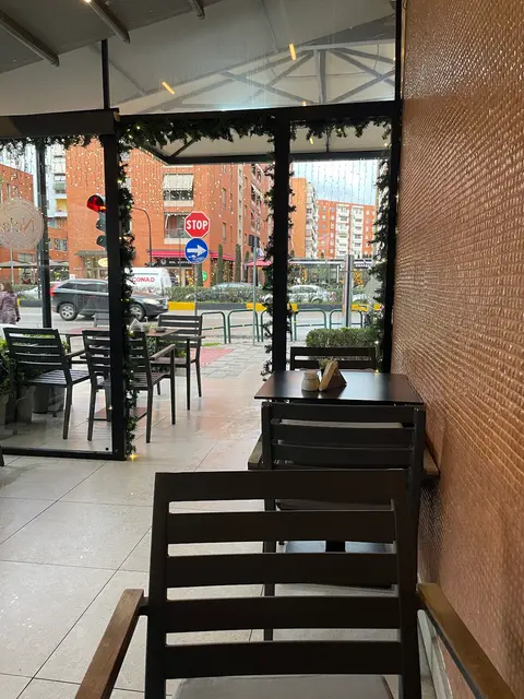 Furrë buke, Pastiçeri Nela 7
