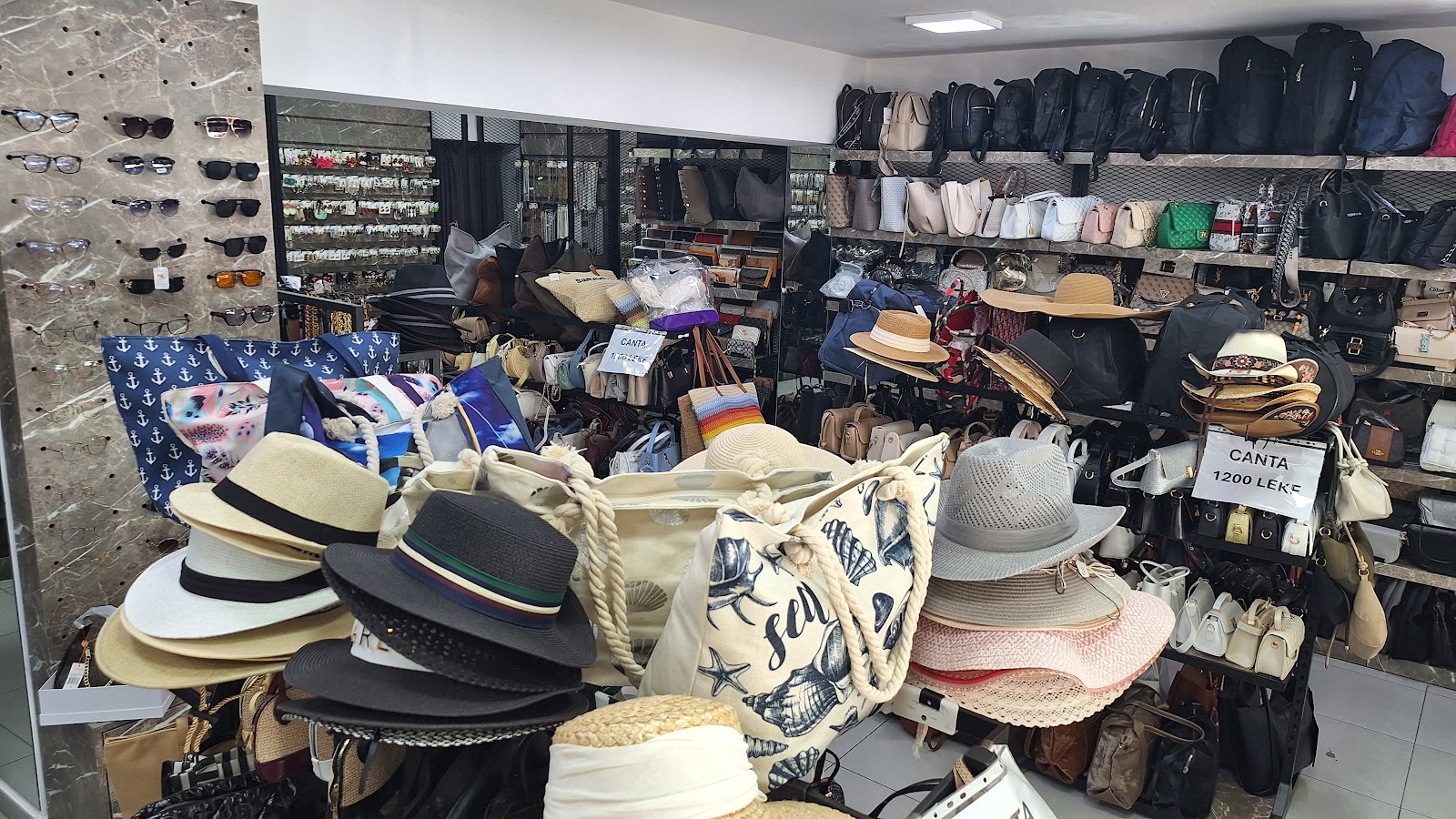 Trendy Accesories