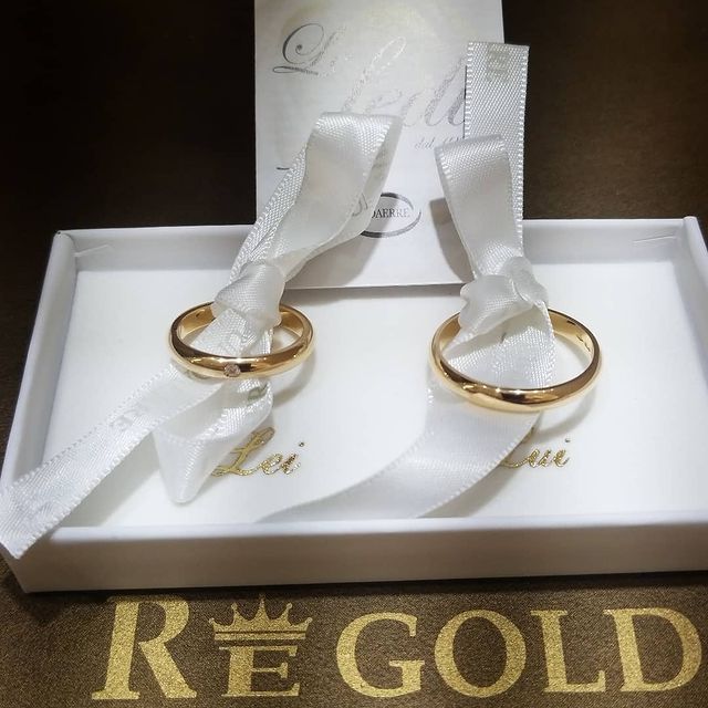 Re Gold