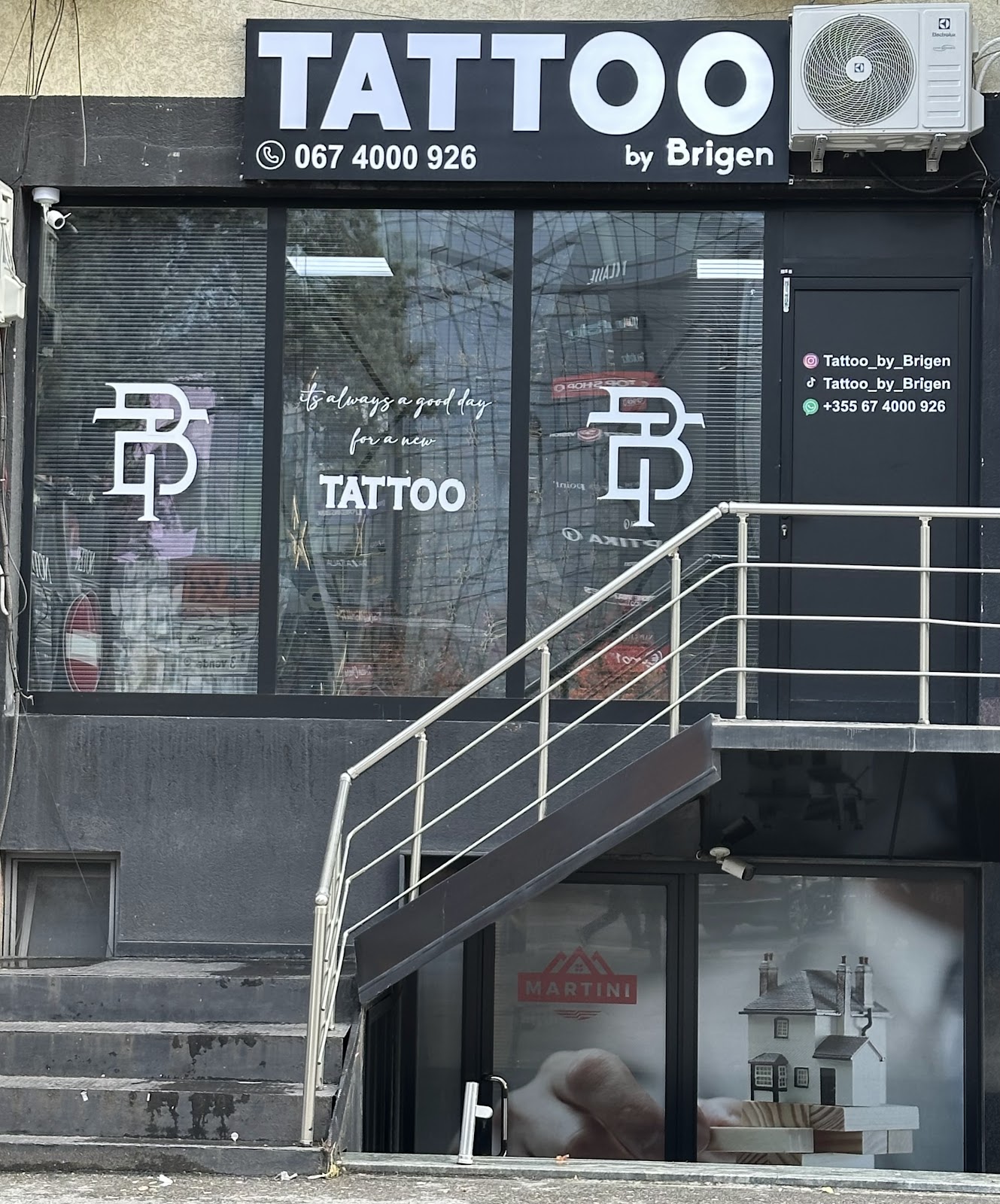 Tattoo by Brigen