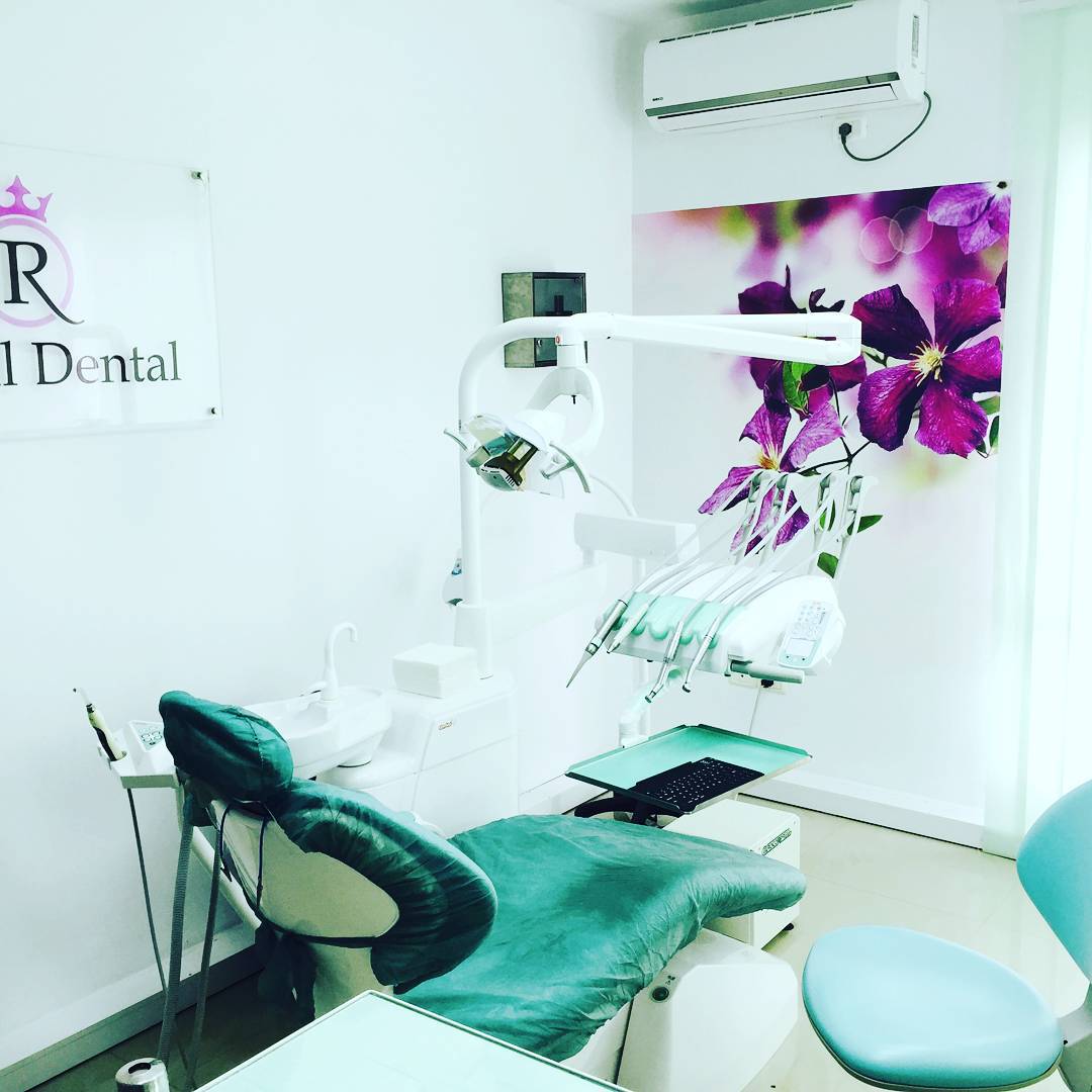 Klinike Dentare - ISUFI ROYAL DENTAL