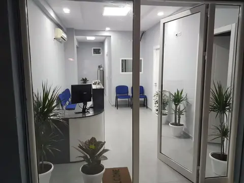 “LINDI” Klinikë Obstetrike - Gjinekologjike