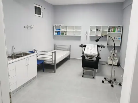“LINDI” Klinikë Obstetrike - Gjinekologjike