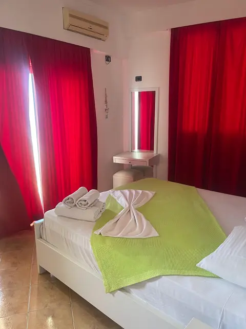 Envi Hotel