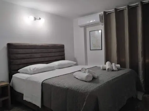Elite Hotel