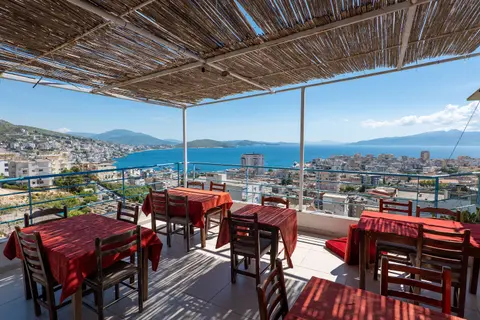 Hotel Leon Sarande