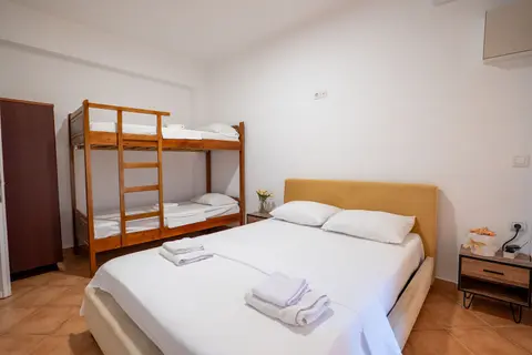 Hotel Leon Sarande