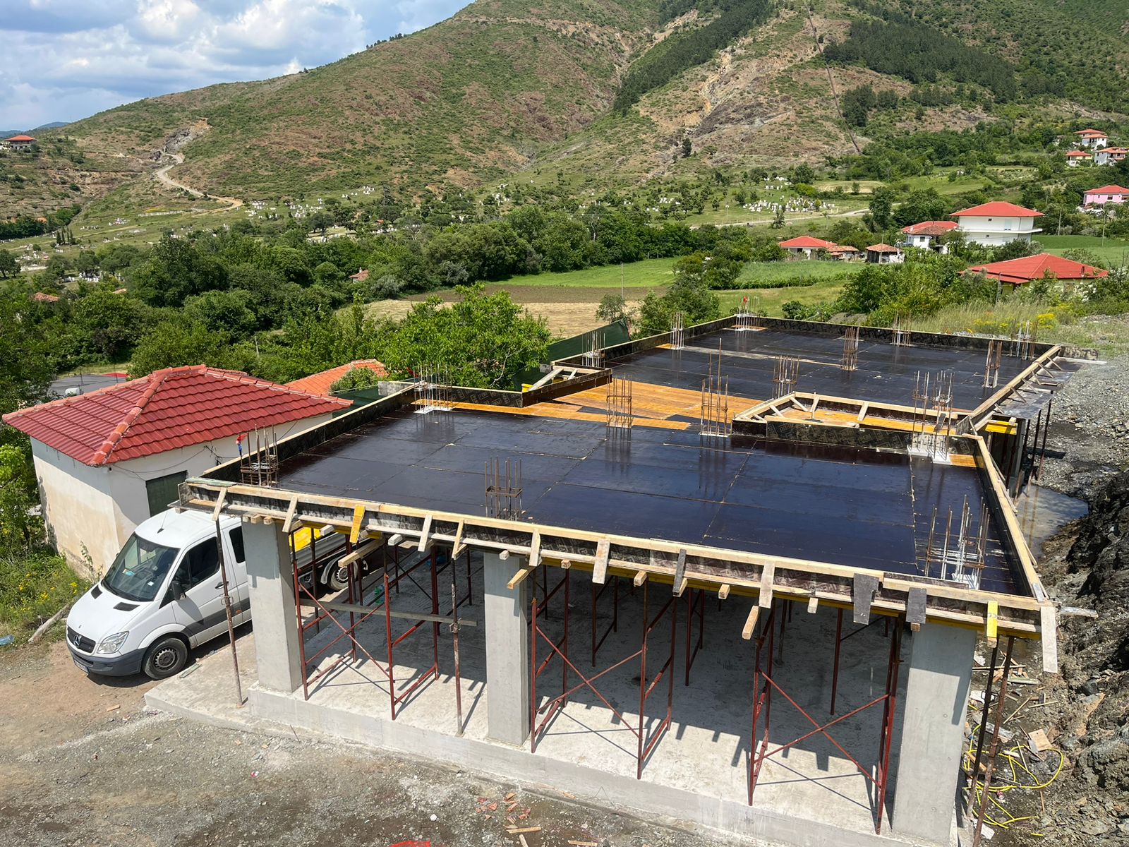 M-Construction