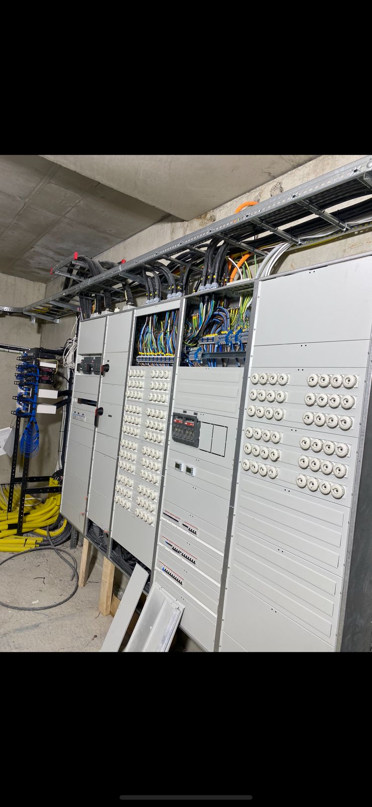 Punime Elektrike Albi