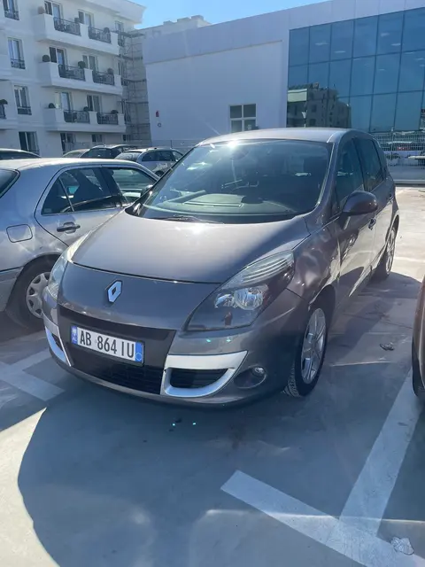 Makina me qira Loshi (Car rental)
